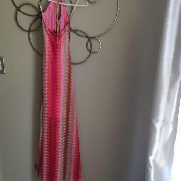 Sky Pink and Brown Zigzag Halter Maxi Dress - Picture 5 of 8